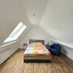 Maison Spacieuse, Agreable Et Ensoleille