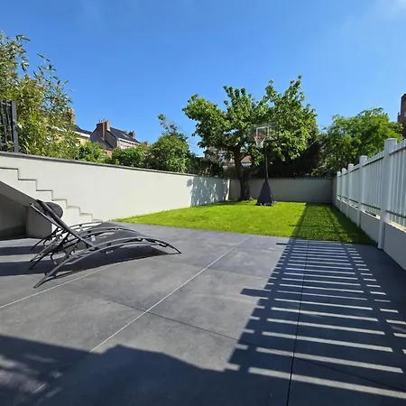 Holiday home Maison Spacieuse, Agreable Et Ensoleille *