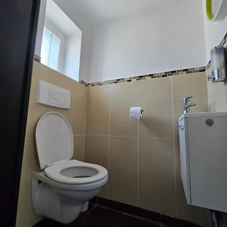 Maison Spacieuse, Agreable Et Ensoleille *